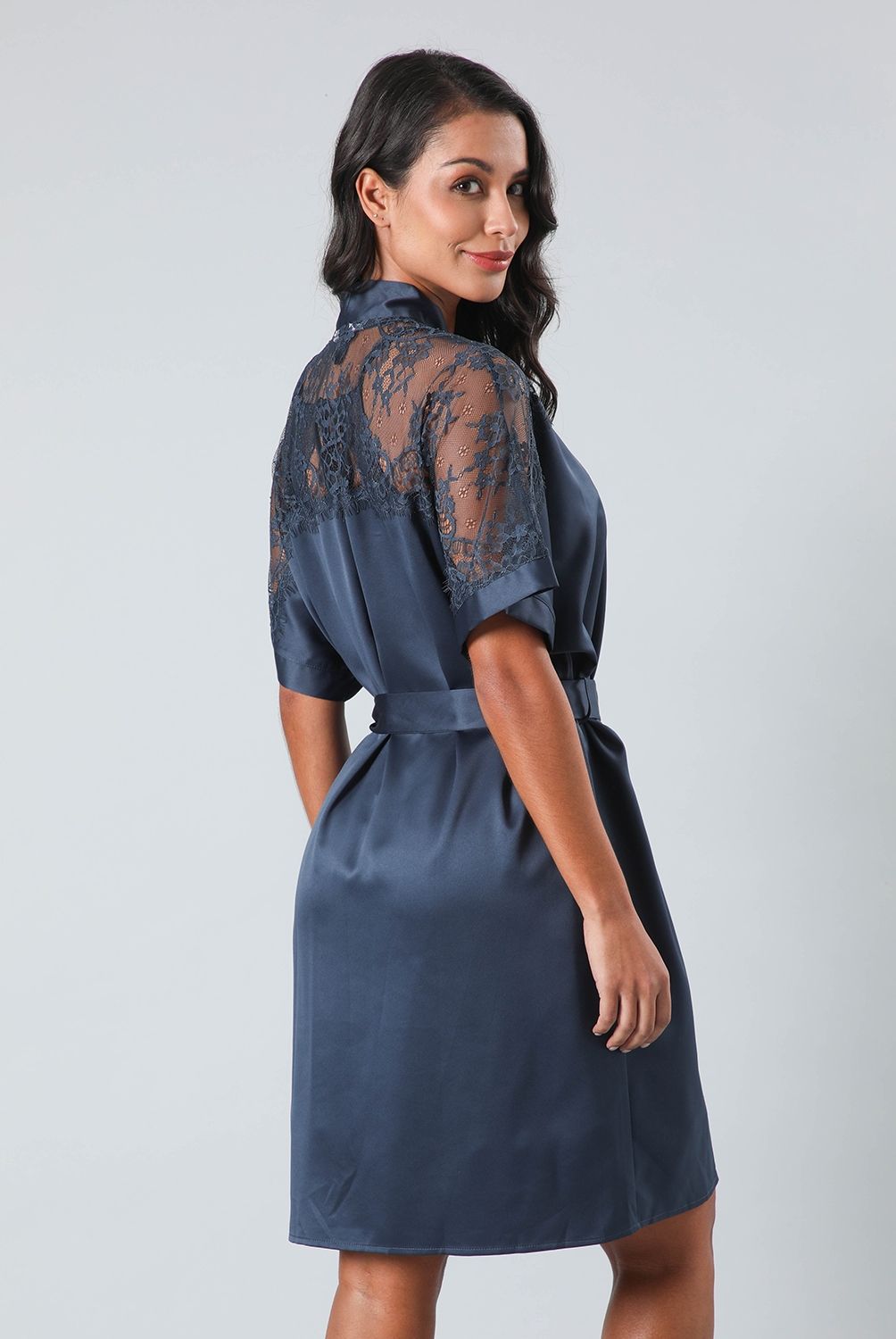 FLORES - Bata Midi Mujer Flores