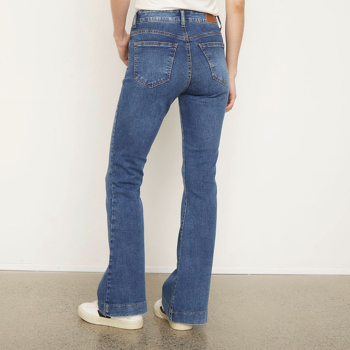 BASEMENT - Jeans Flare Tiro Alto Mujer Basement