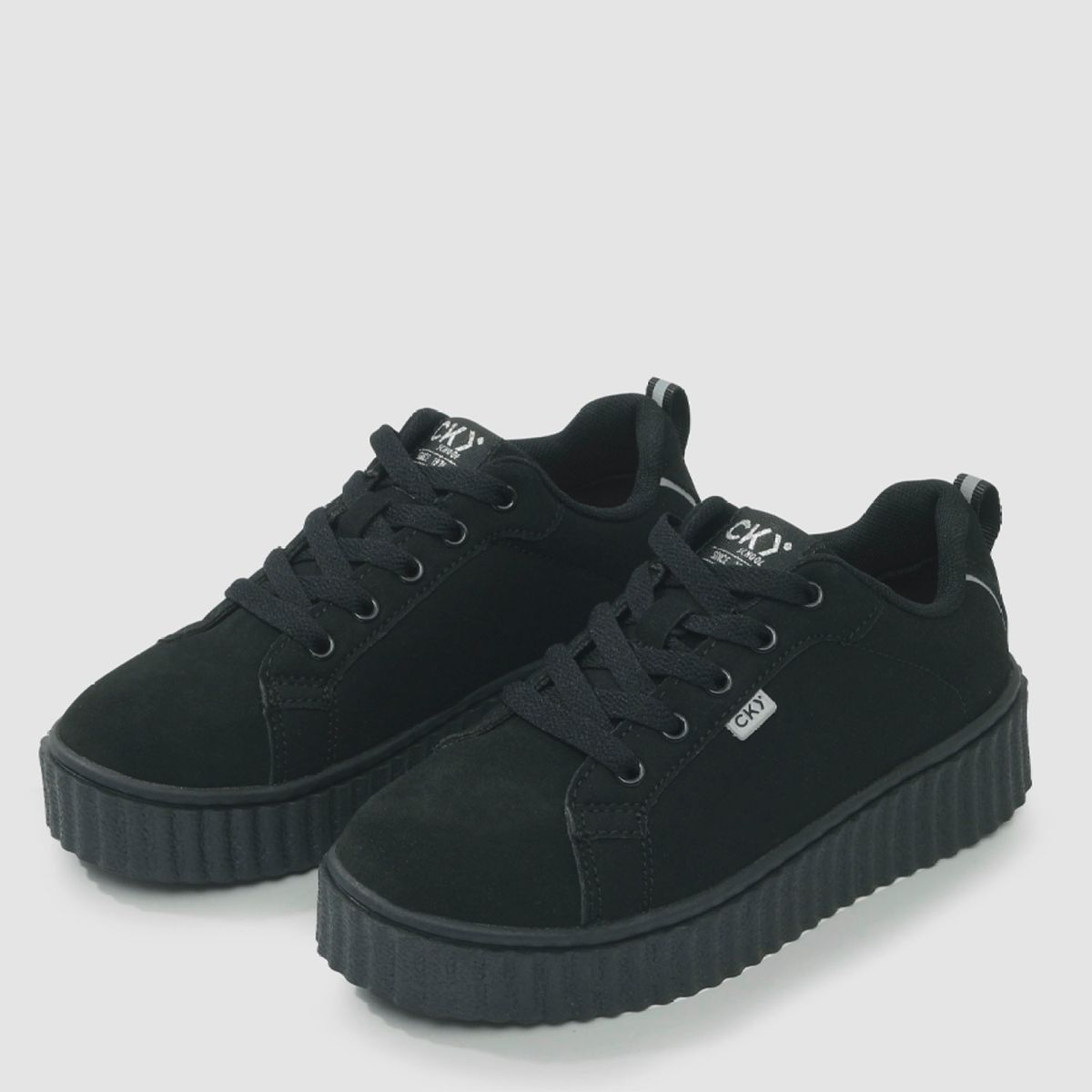 COLLOKY - Zapatilla Escolar Niño Negro Colloky (34 a 41)