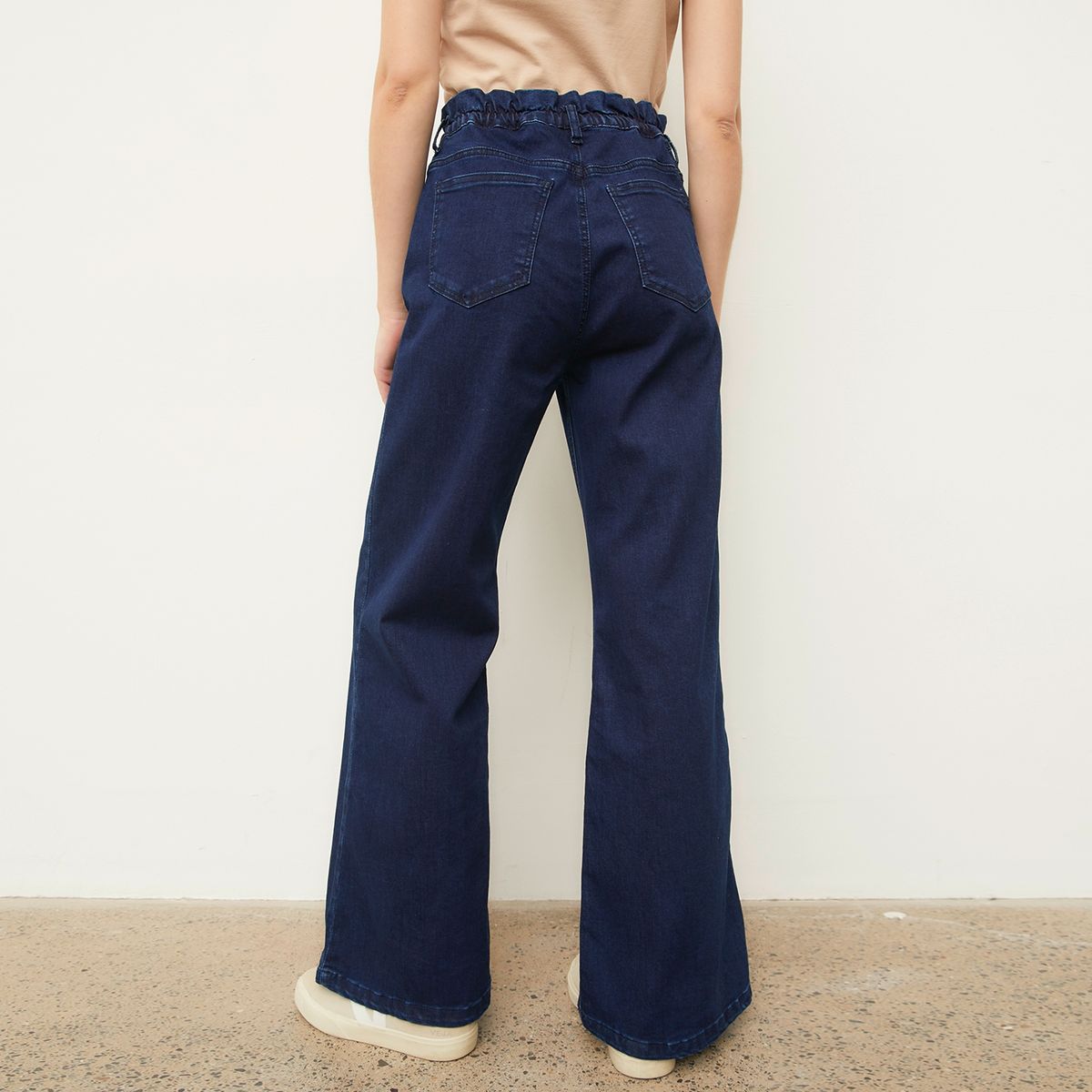 BASEMENT - Jeans Wide Leg Tiro Medio Mujer Por Fran Larrain Basement