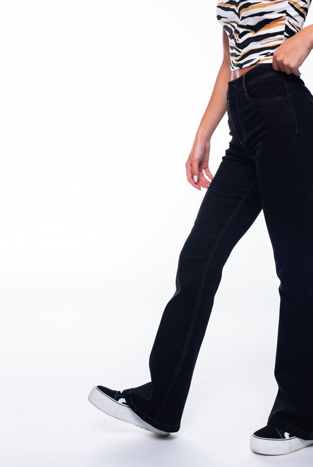 EFESIS - Jeans Flare Tiro Medio Mujer Efesis