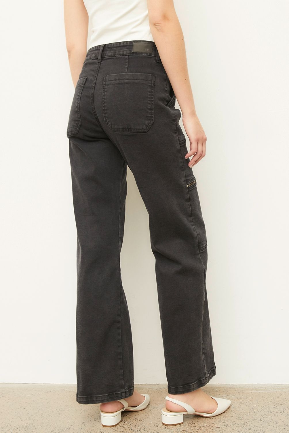 BASEMENT - Jeans Cargo Tiro Alto Algodón Mujer Basement