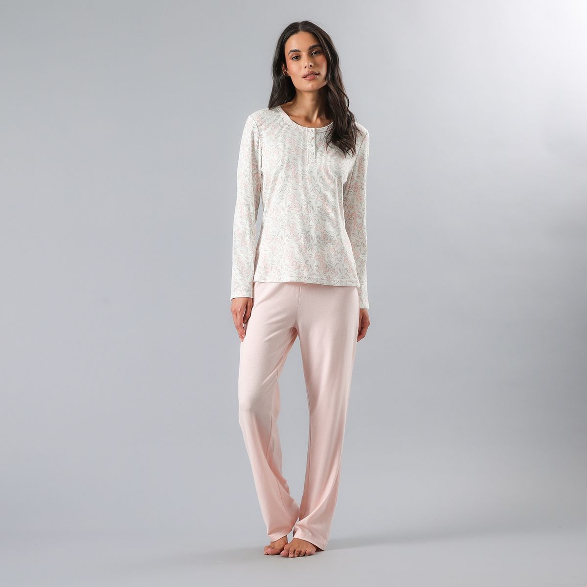 FLORES - Pijama Polera Manga Larga Rib Con Pata Mujer Flores