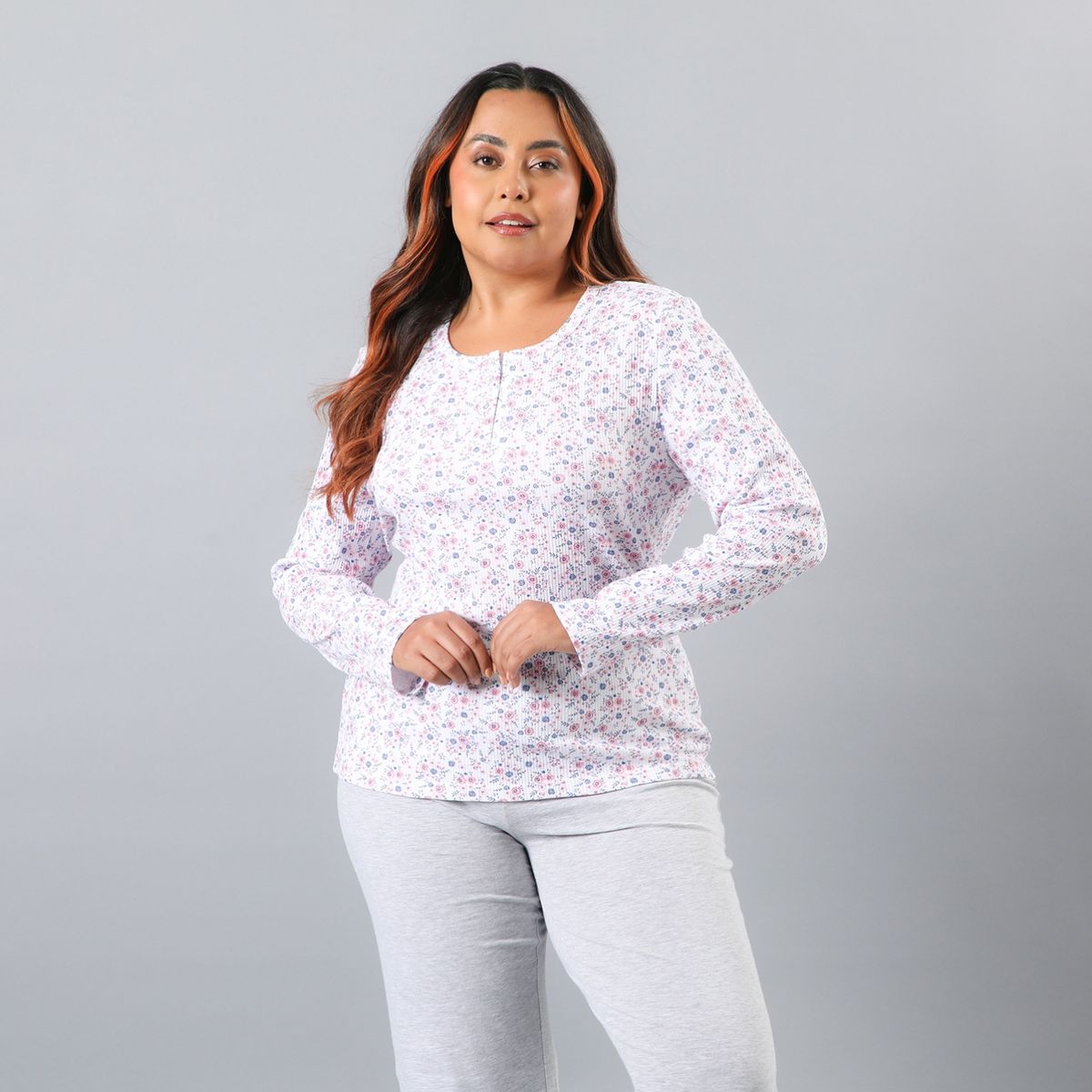 FLORES - Pijama Polera Manga Larga Rib Con Pata Mujer Flores