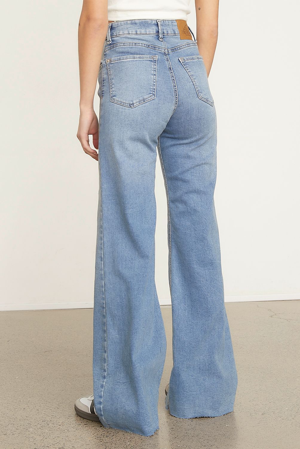 AMERICANINO - Jeans Wide Leg Tiro Alto Americanino Mujer
