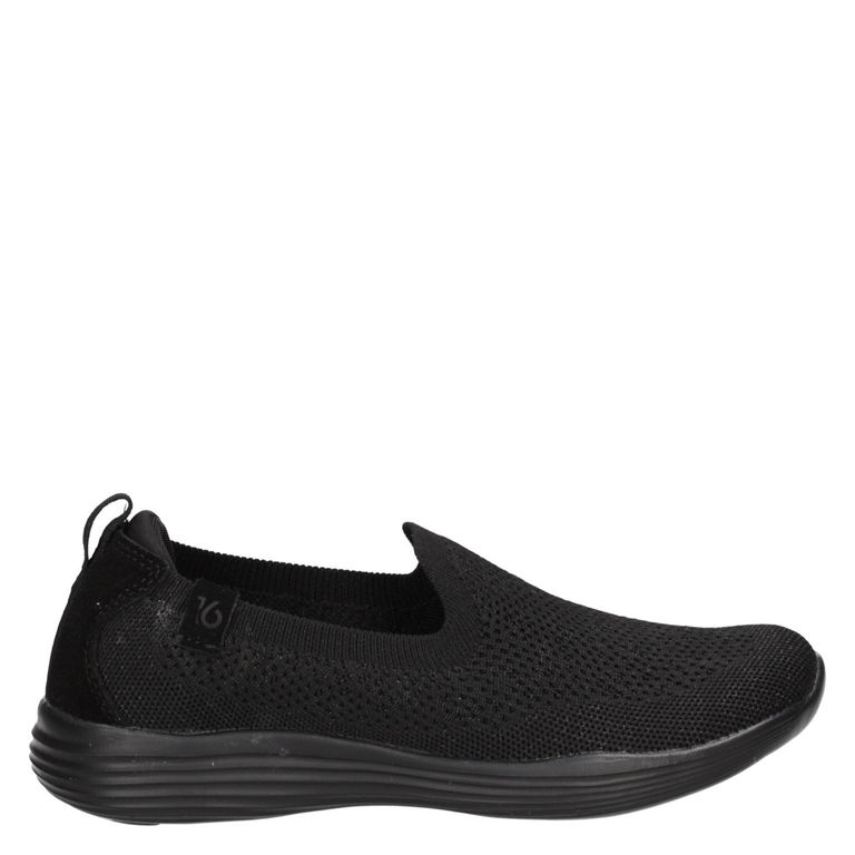 16 HRS Zapatilla Urbana Mujer Cuero Negro