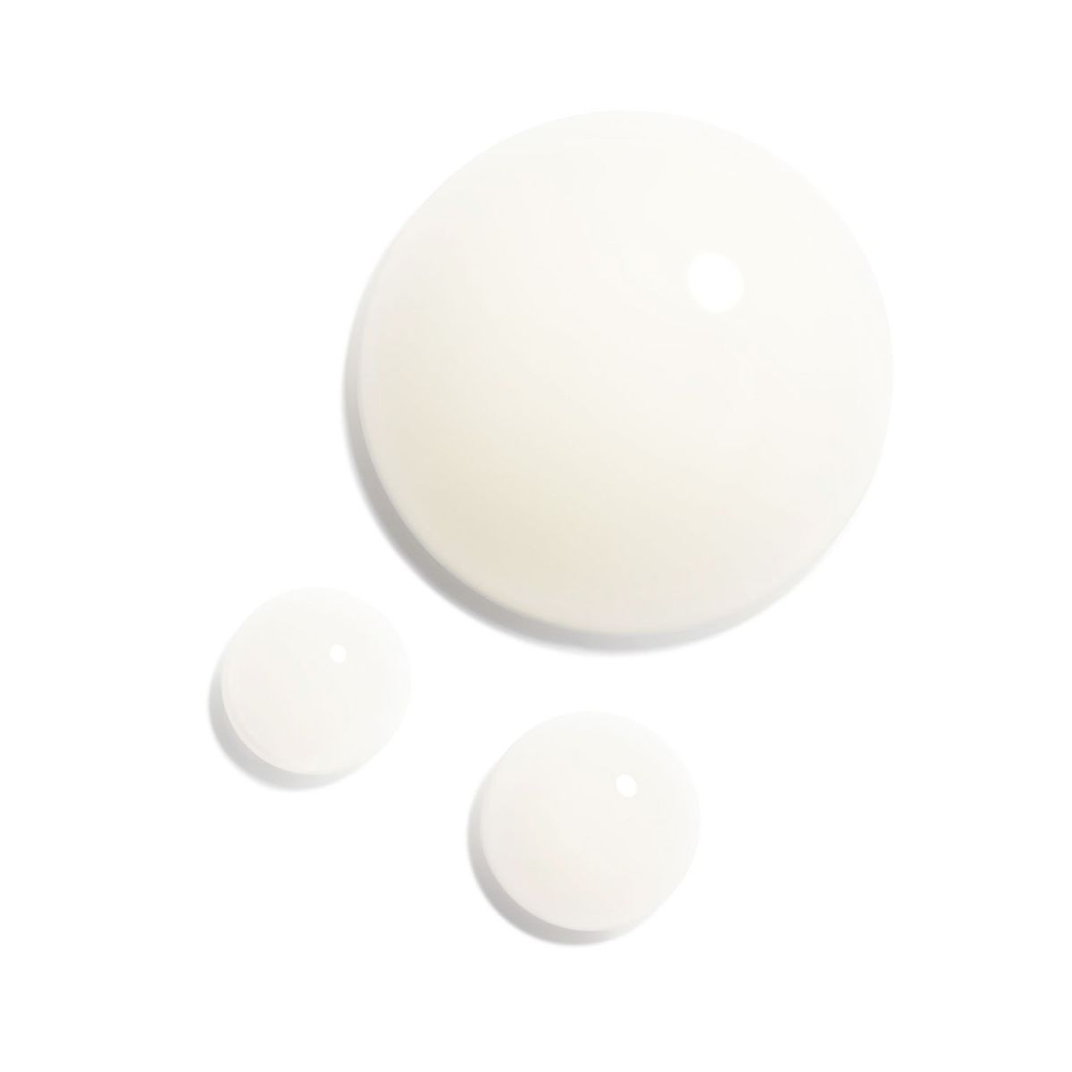 CHANEL - N°1 DE CHANEL SÉRUM YEUX REVITALISANT Alisa - Descansa - Abre la Mirada