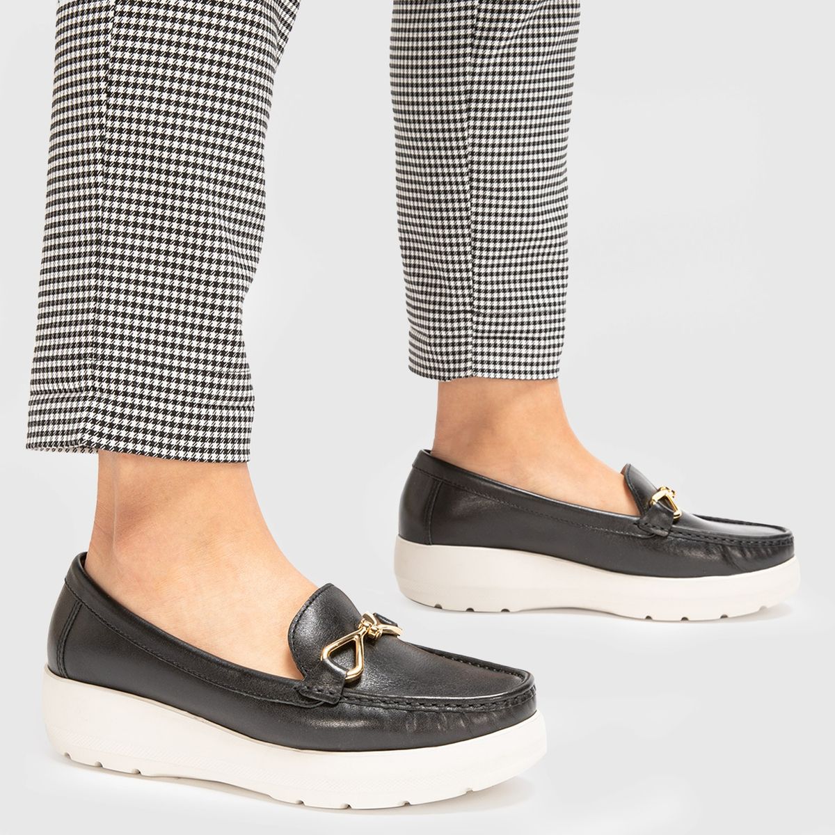 GACEL - Mocasin Mujer Cuero Negro Gacel