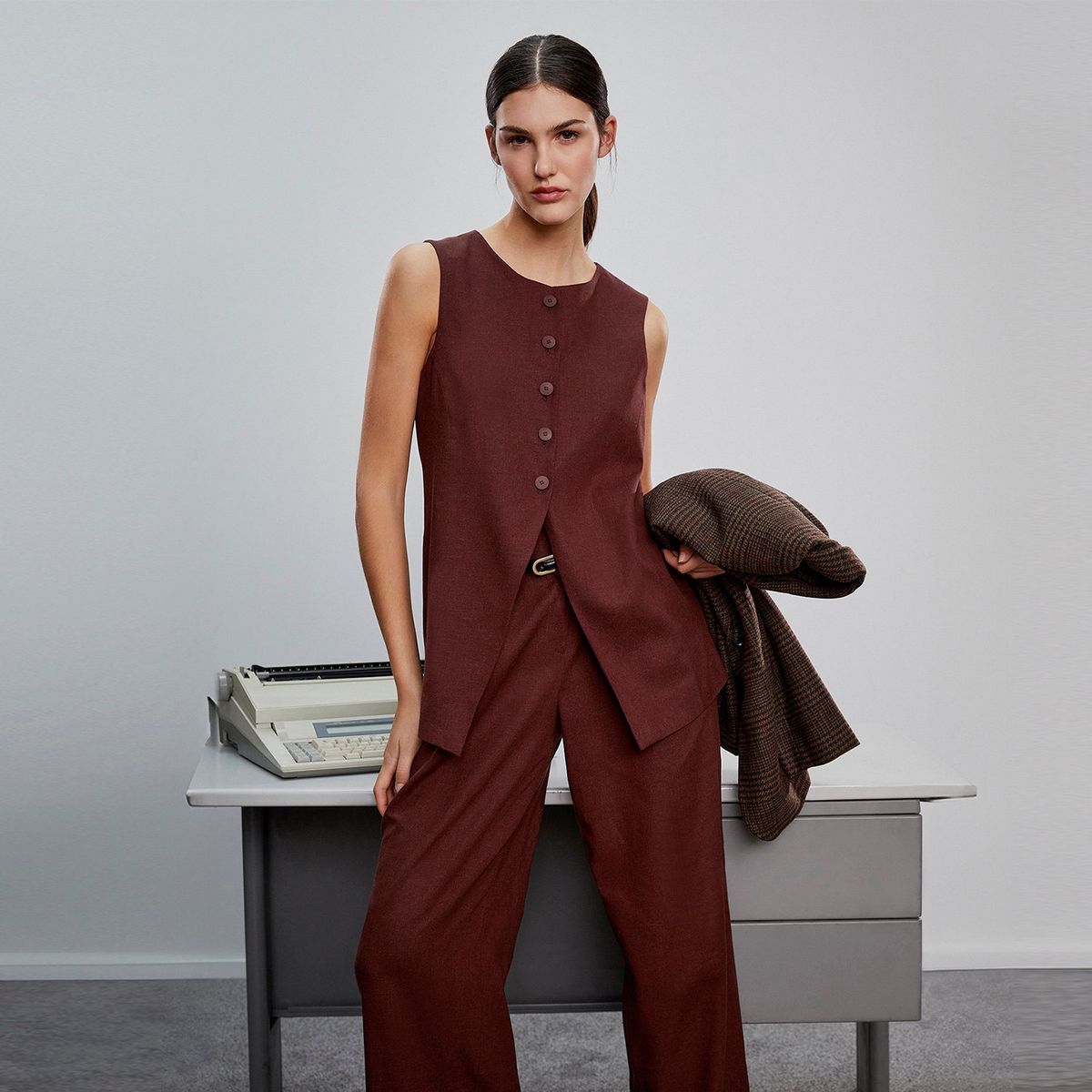 BASEMENT - Blazer Gillette Mujer Basement