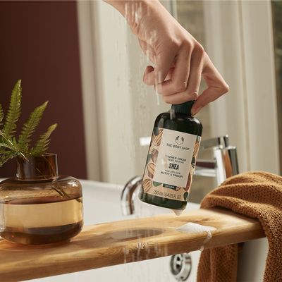 Imagen 2 del producto Crema De Ducha Shea Hidratante 250 Ml