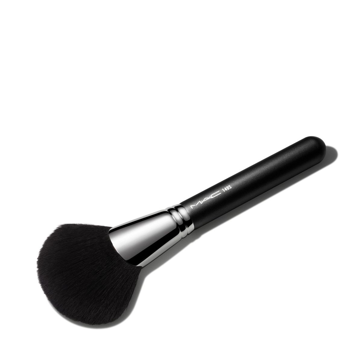 MAC - Brocha Para Rostro Synthetic Full Fan Brush Mac Cosmetics