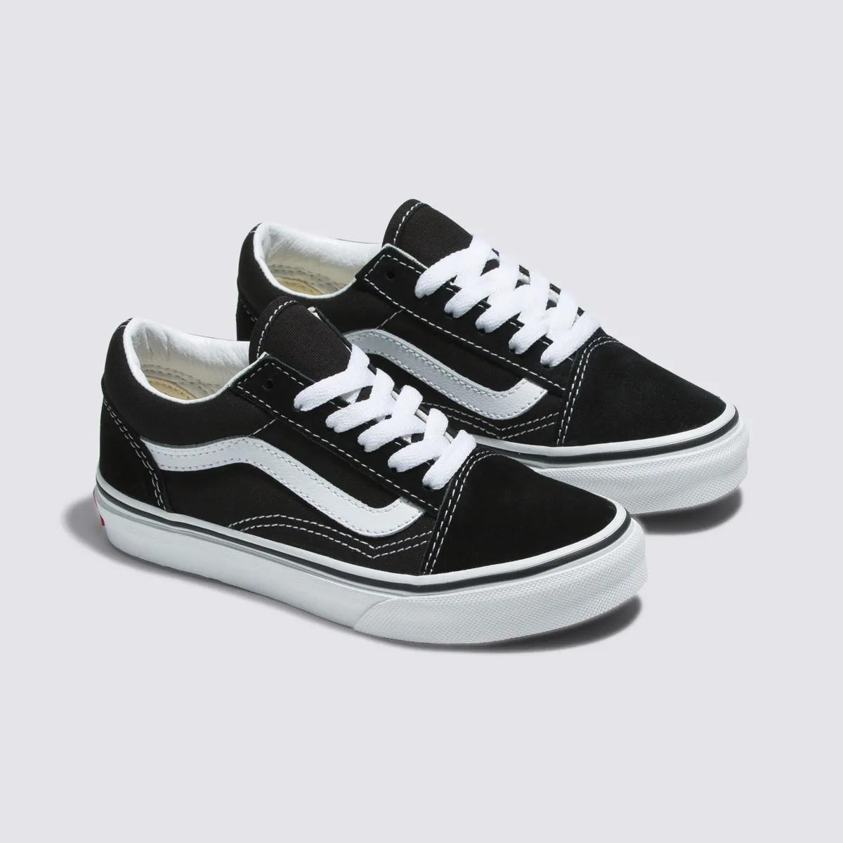 VANS - Old Skool V Zapatilla Urbana Niña Cuero Negro (27 a 35) Vans