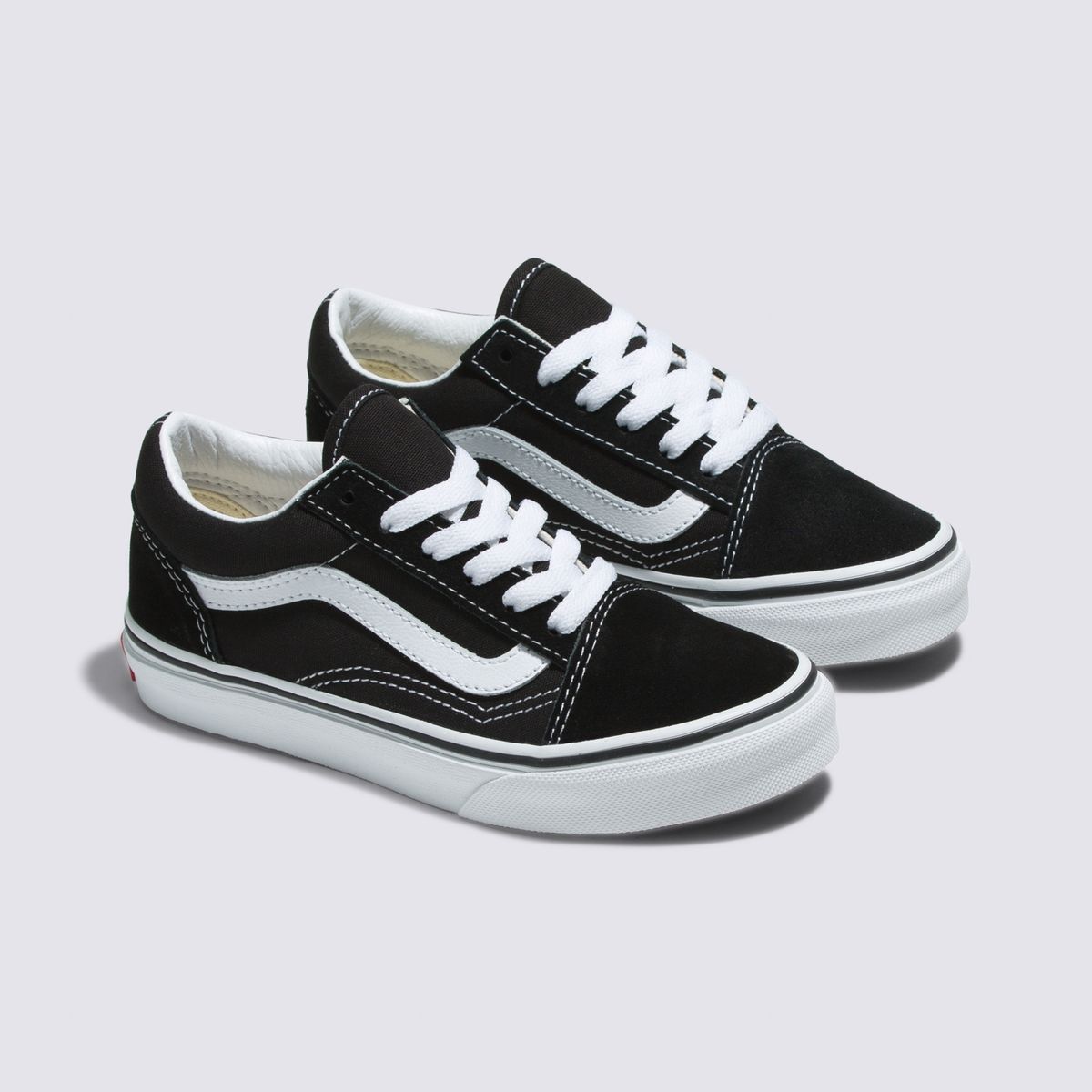 VANS - Old Skool V Zapatilla Urbana Niña Cuero Negro (27 a 35) Vans