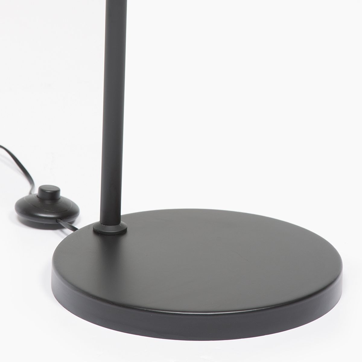 DISEÑO 3 - Lámpara De Pie Acero Diseño 3