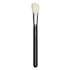 MAC - Brush 168S Large Angled Ctour Cosmetics