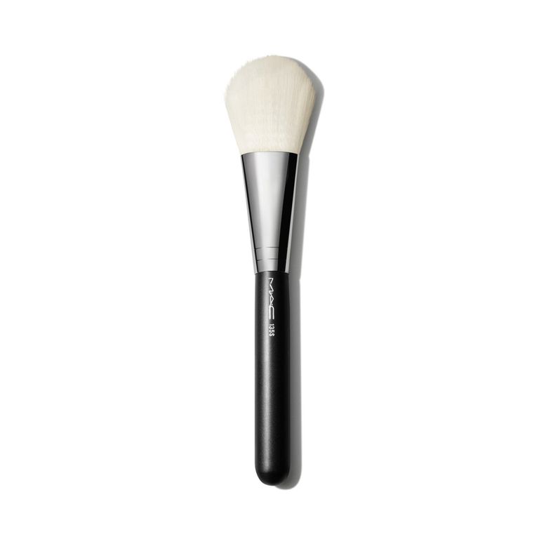 Brocha 135S Large Flat Powder