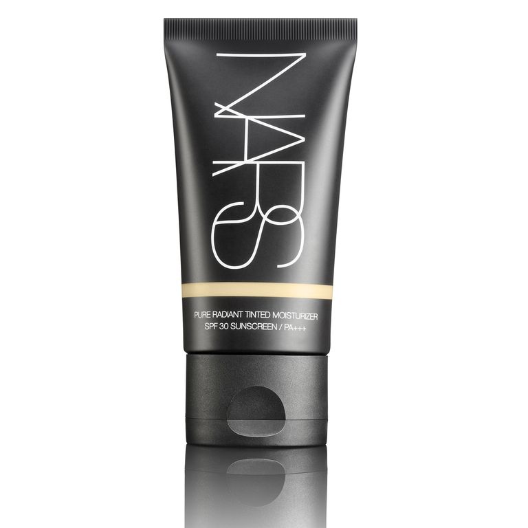 Base Pure Radiant Tinted Moisturizer