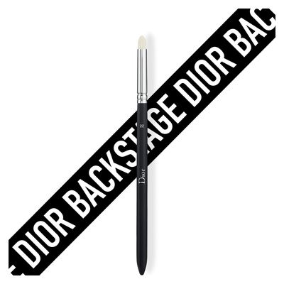 Imagen 2 del producto Brocha De Sombra De Ojos Backstage N°22 Dior