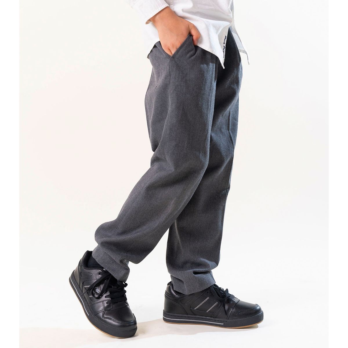 HUSH PUPPIES - Zapatilla Urbana Niño Cuero Negro (35 a 38) Hush Puppies