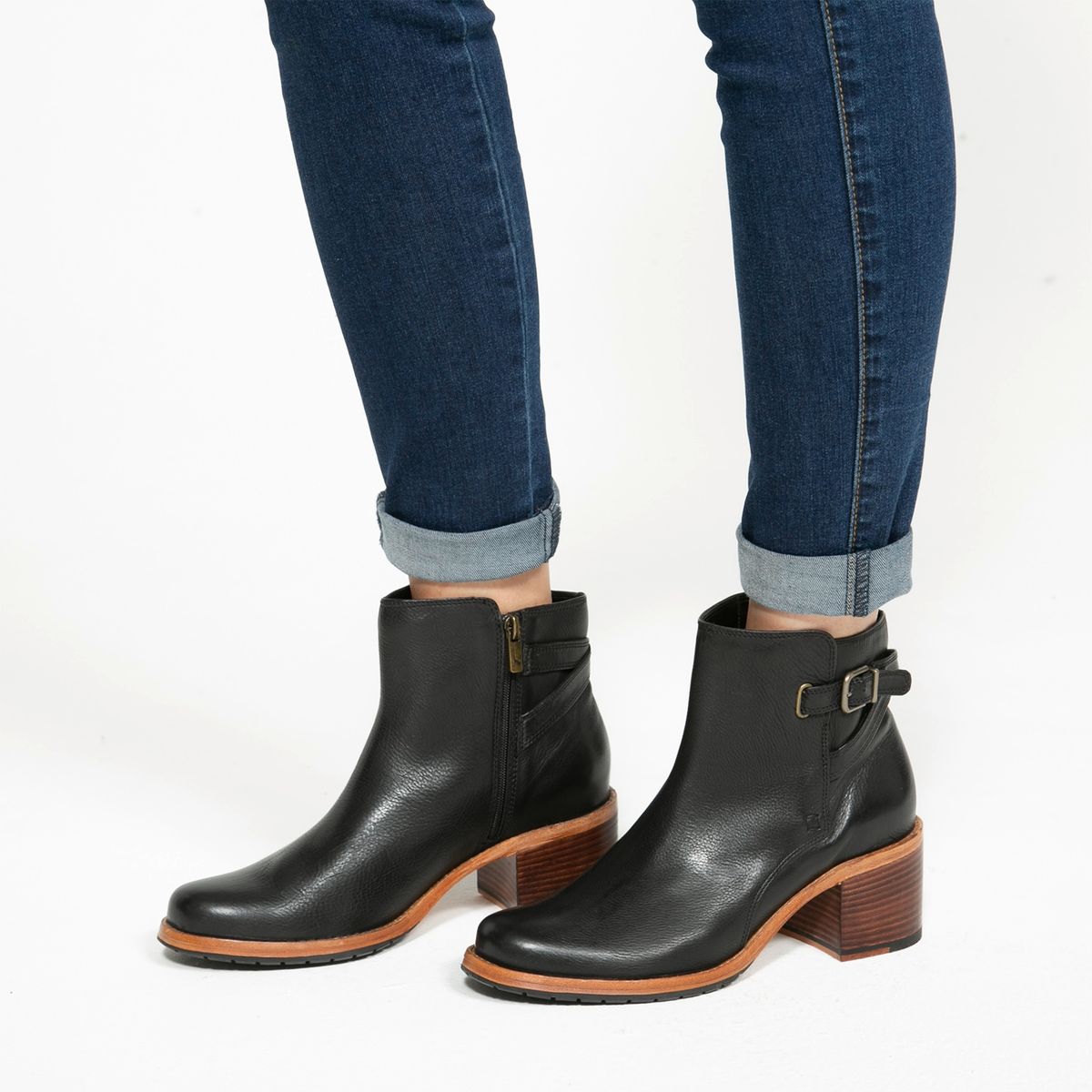 CLARKS - Botín Mujer Cuero Negro