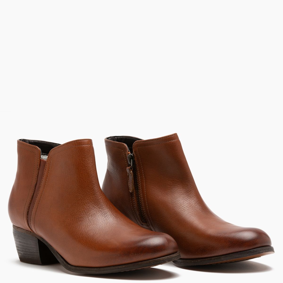 CLARKS - Botín de Cuero Mujer Café