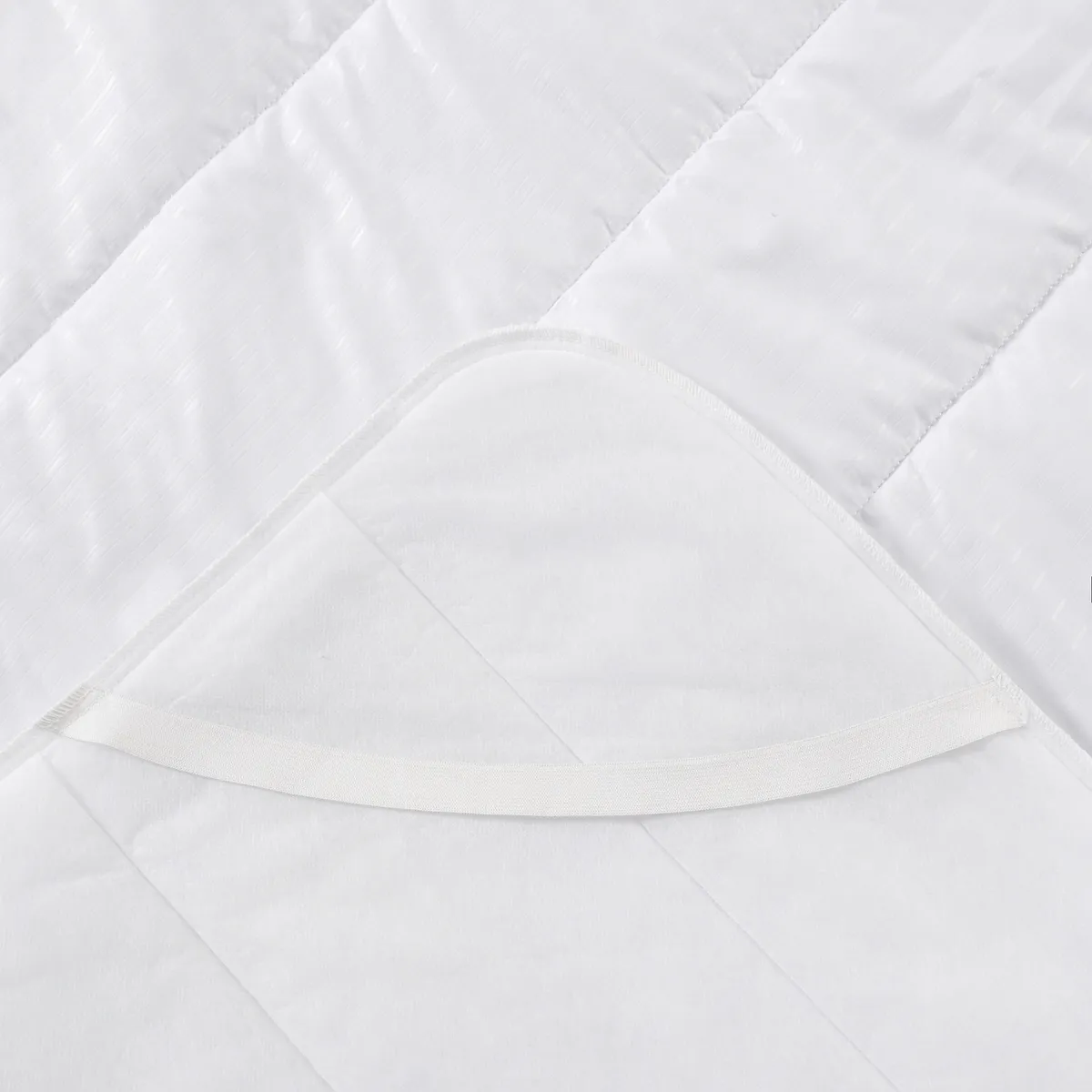 AMERICAN FAMILY - Cubrecolchón de Microfibra 2 Plazas A.Family