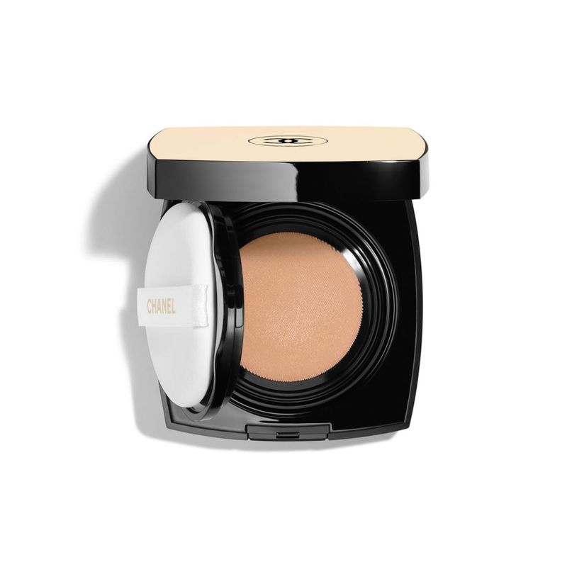 CHANEL - LES BEIGES CUSHION Toque efecto natural y radiante SPF 25 PA++ CHANEL