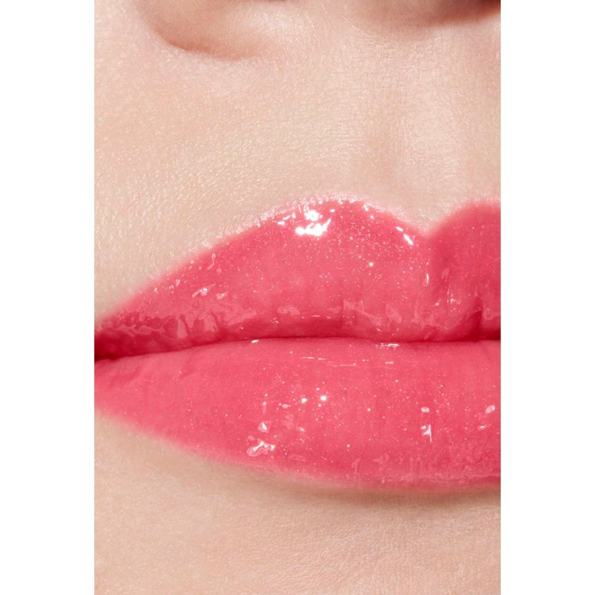 CHANEL - ROUGE COCO GLOSS Brillo de labios hidratante Chanel