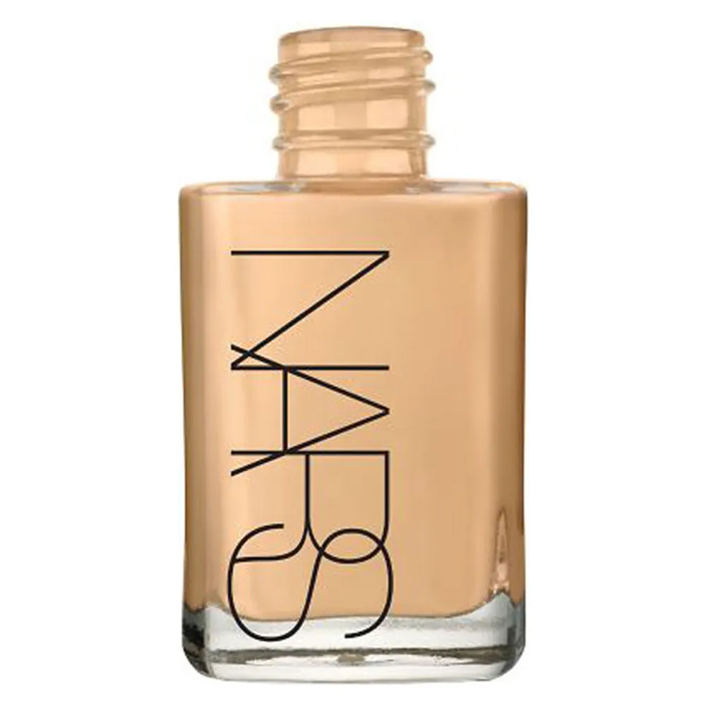 NARS Sheer Glow Foundation Salzburg, foto 4