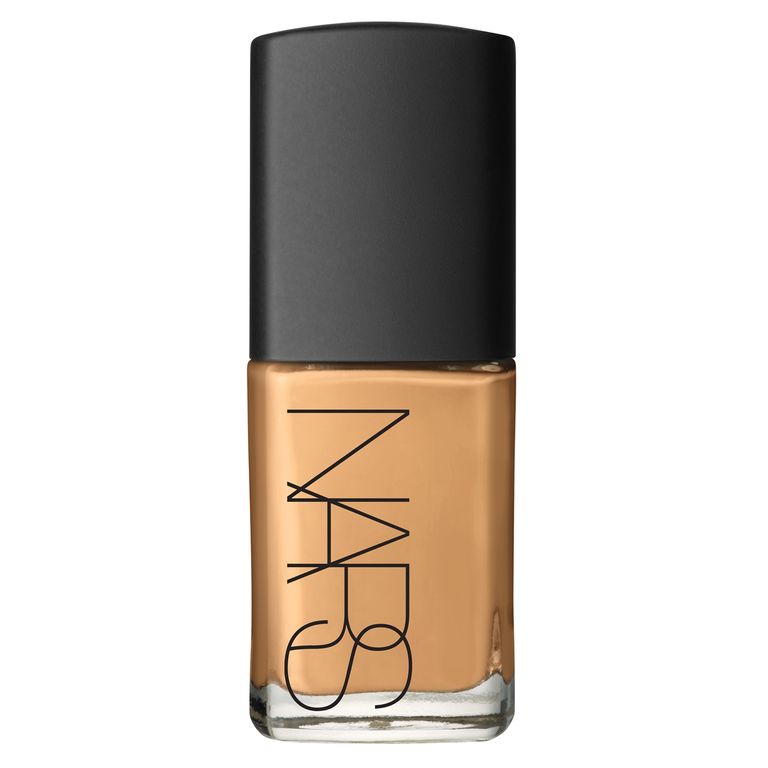 Base Sheer Glow Foundation