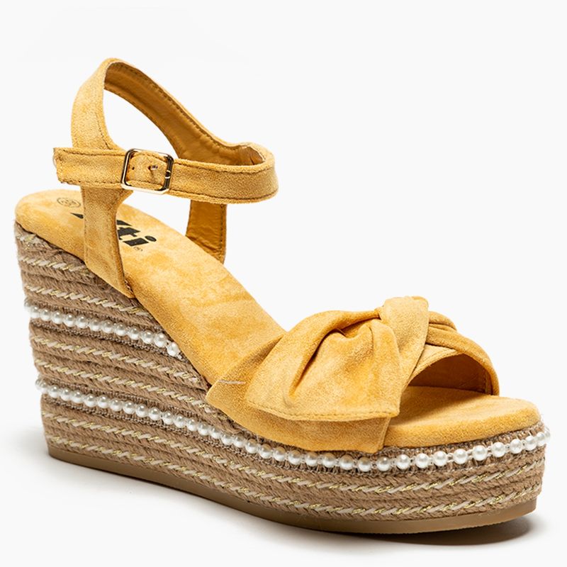 XTI - Sandalia Mujer Cuero Amarillo