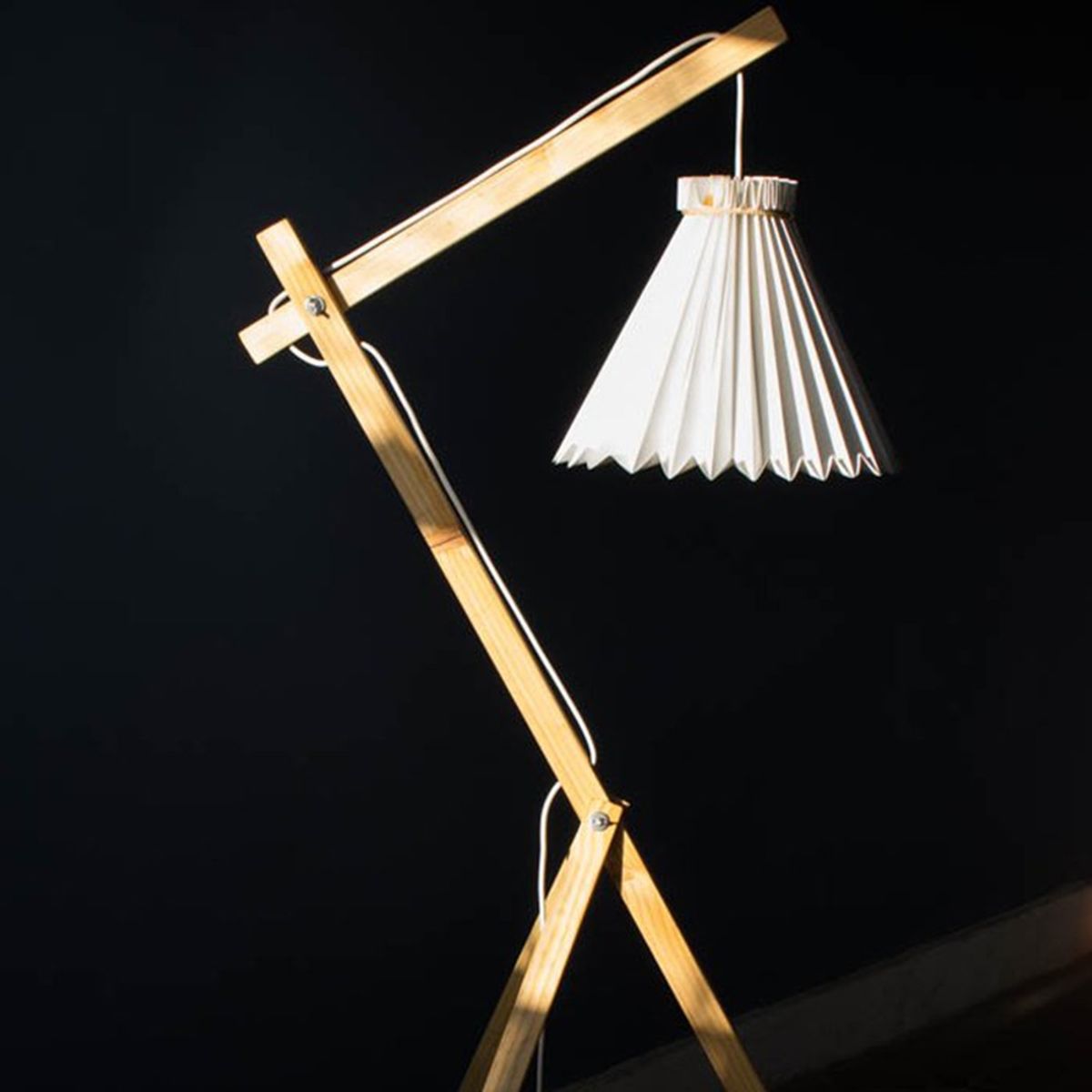 PROMETEO STUDIO - Prometeo Studio Lámpara de Pie Volcán