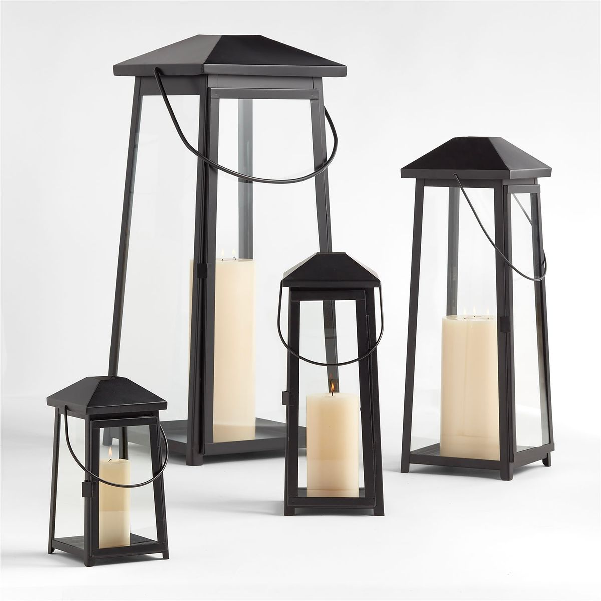 CRATE & BARREL - Farol Petaluma Negro Crate & Barrel