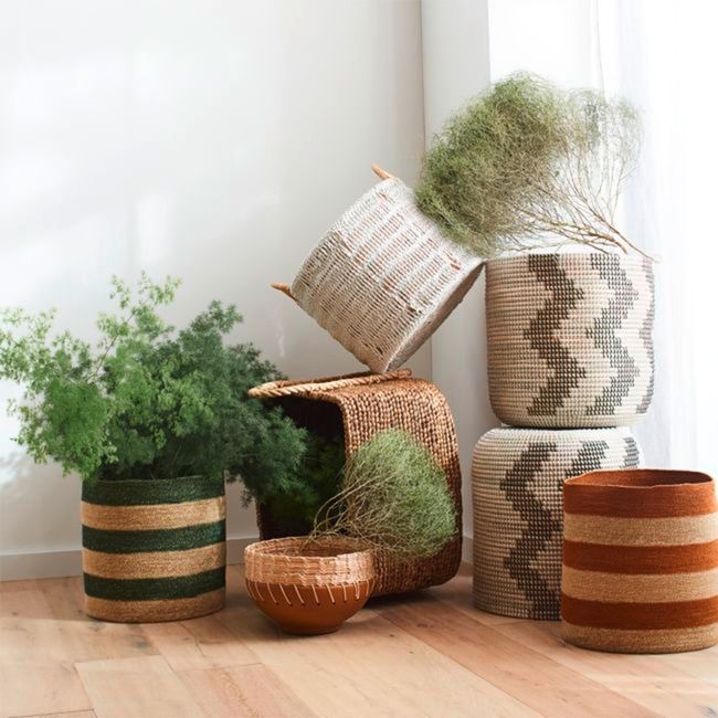 CRATE & BARREL - Canasto Natural Blanco Crate & Barrel