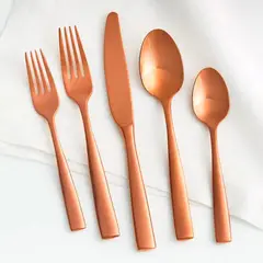 CRATE & BARREL - Set 5 Cubiertos Marin Cobre