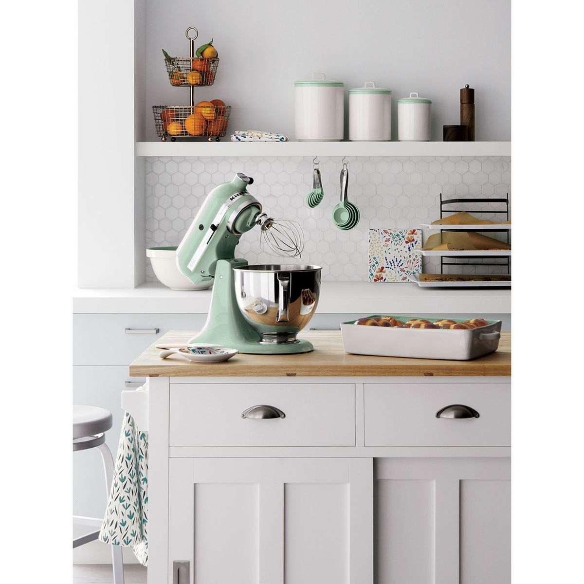 CRATE & BARREL - Frutero Bendt 2 Niveles Crate&Barrel