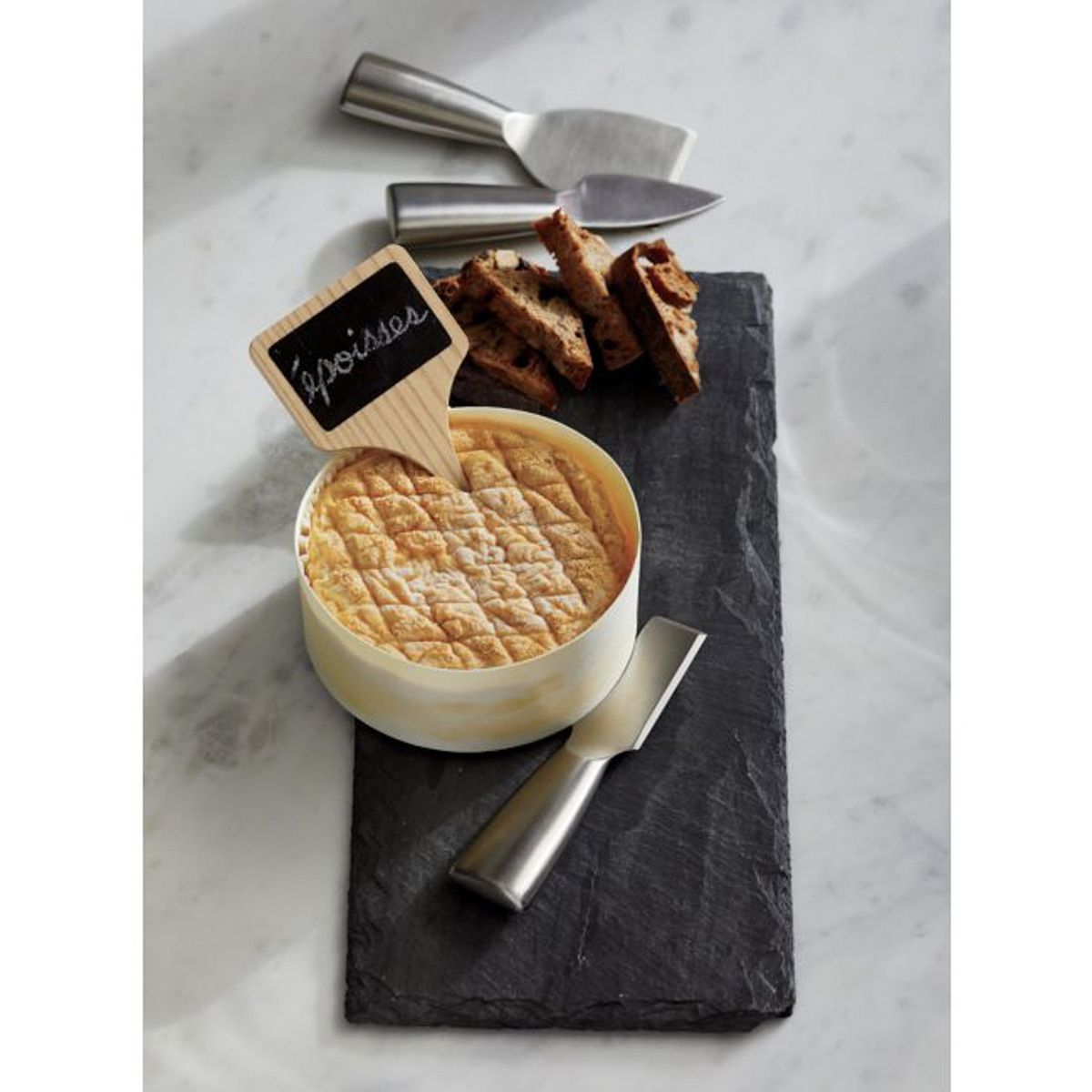 CRATE & BARREL - Tabla Para Quesos Pizarra Crate & Barrel