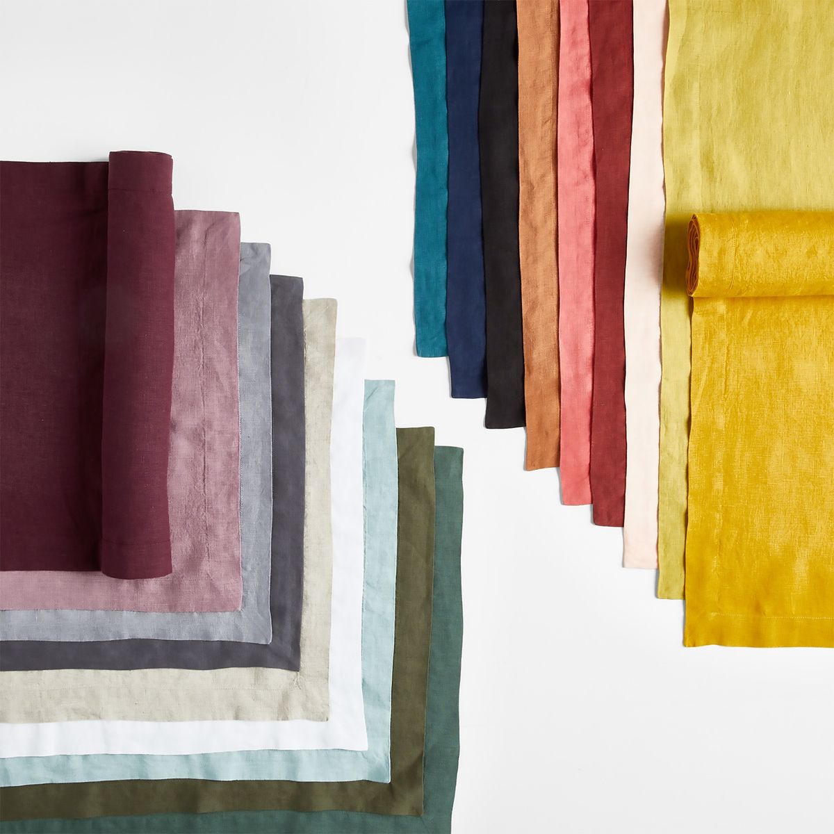 CRATE & BARREL - Camino Mesa Lino Marin Crate&Barrel