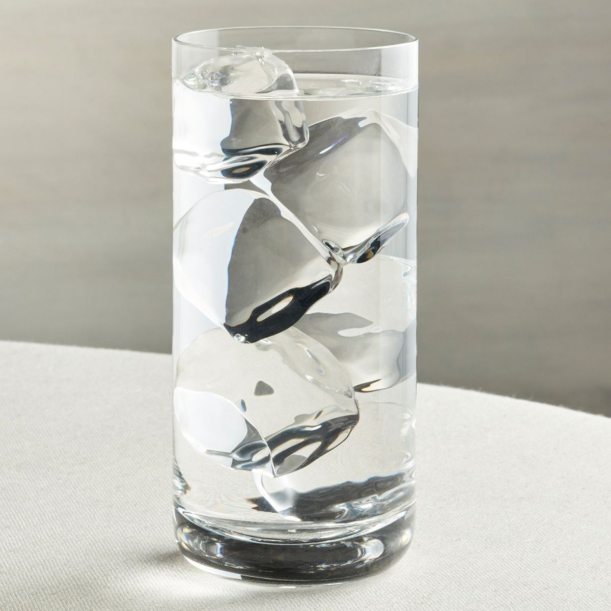 CRATE & BARREL - Vaso Para Te Helado 16Oz Crescent