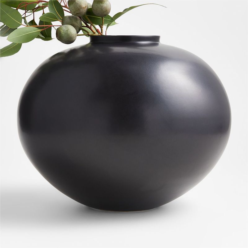 CRATE & BARREL - Florero Redondo Negro Jimena Crate & Barrel