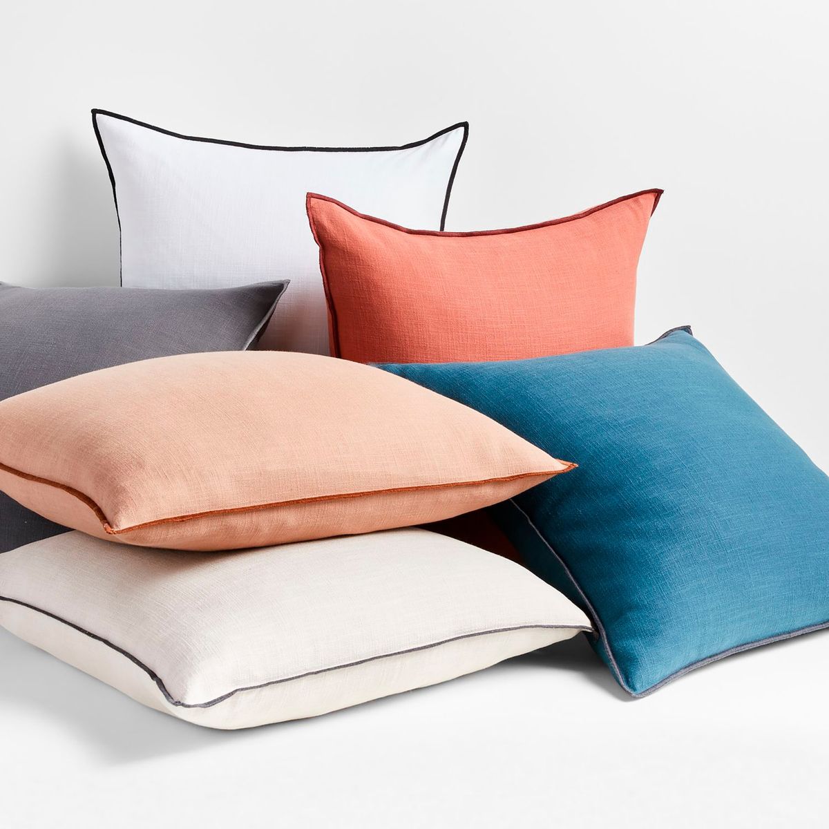 CRATE & BARREL - Funda Cojin Mer Stitch Desierto 58X58 Cm Crate & Barrel