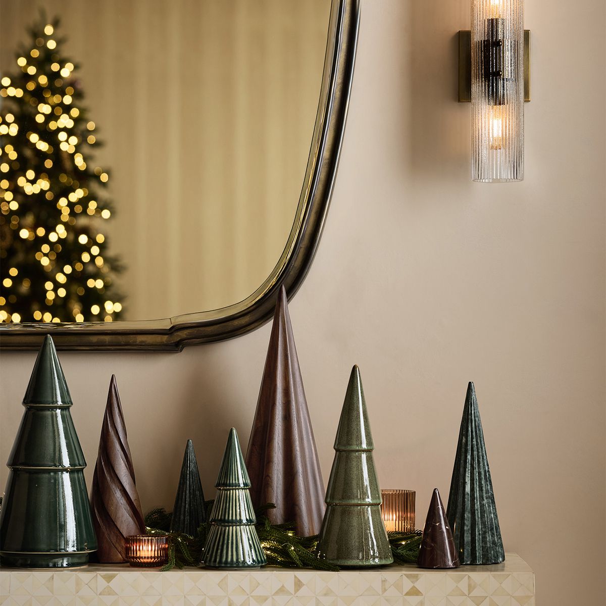 CRATE & BARREL - Árbol Navideño Ceramica 23 Cm Crate & Barrel