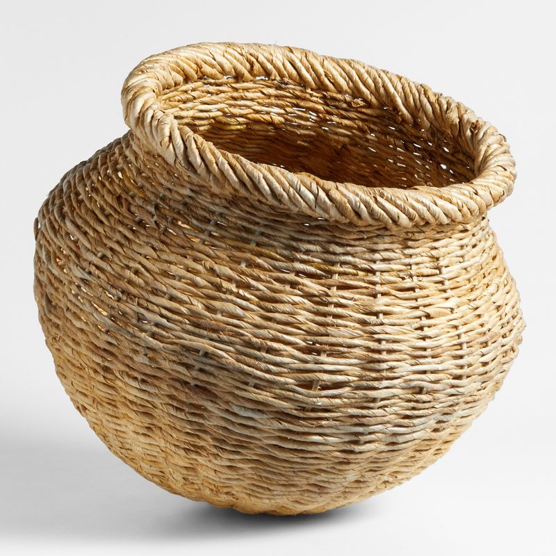 CRATE & BARREL - Canasto Beane Jake Arnold Crate & Barrel