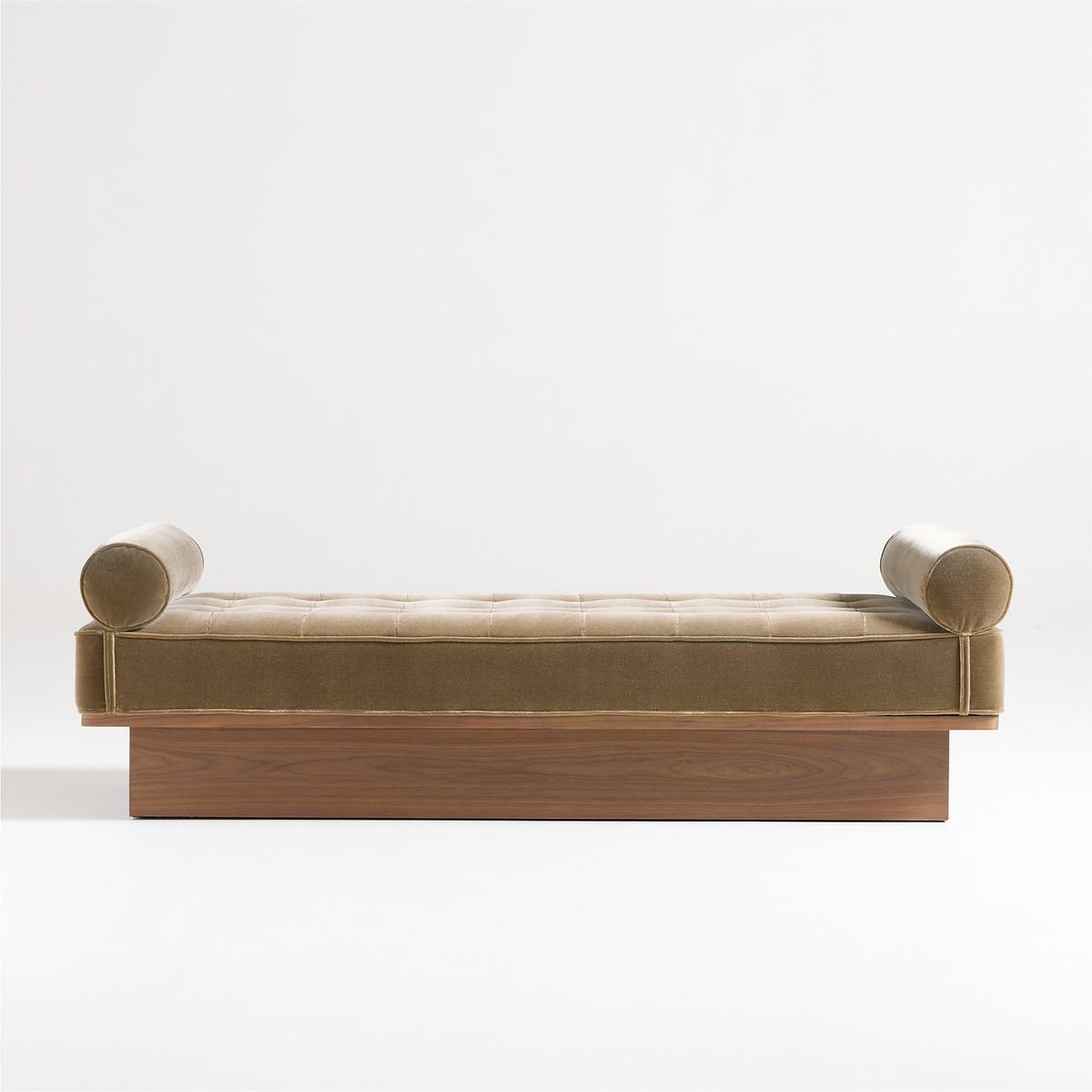 CRATE & BARREL - Reposer Daybed Athena Calderone Crate & Barrel