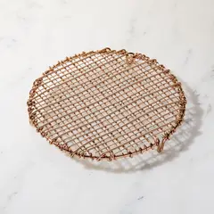 CRATE & BARREL - Salvamanteles Bendt