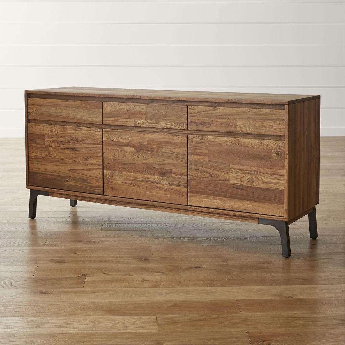 CRATE & BARREL - Buffet Lakin