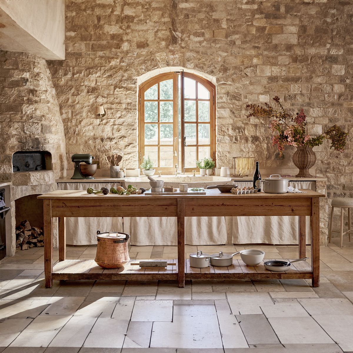 CRATE & BARREL - Salero Mármol Tuscan Kitchen Crate & Barrel