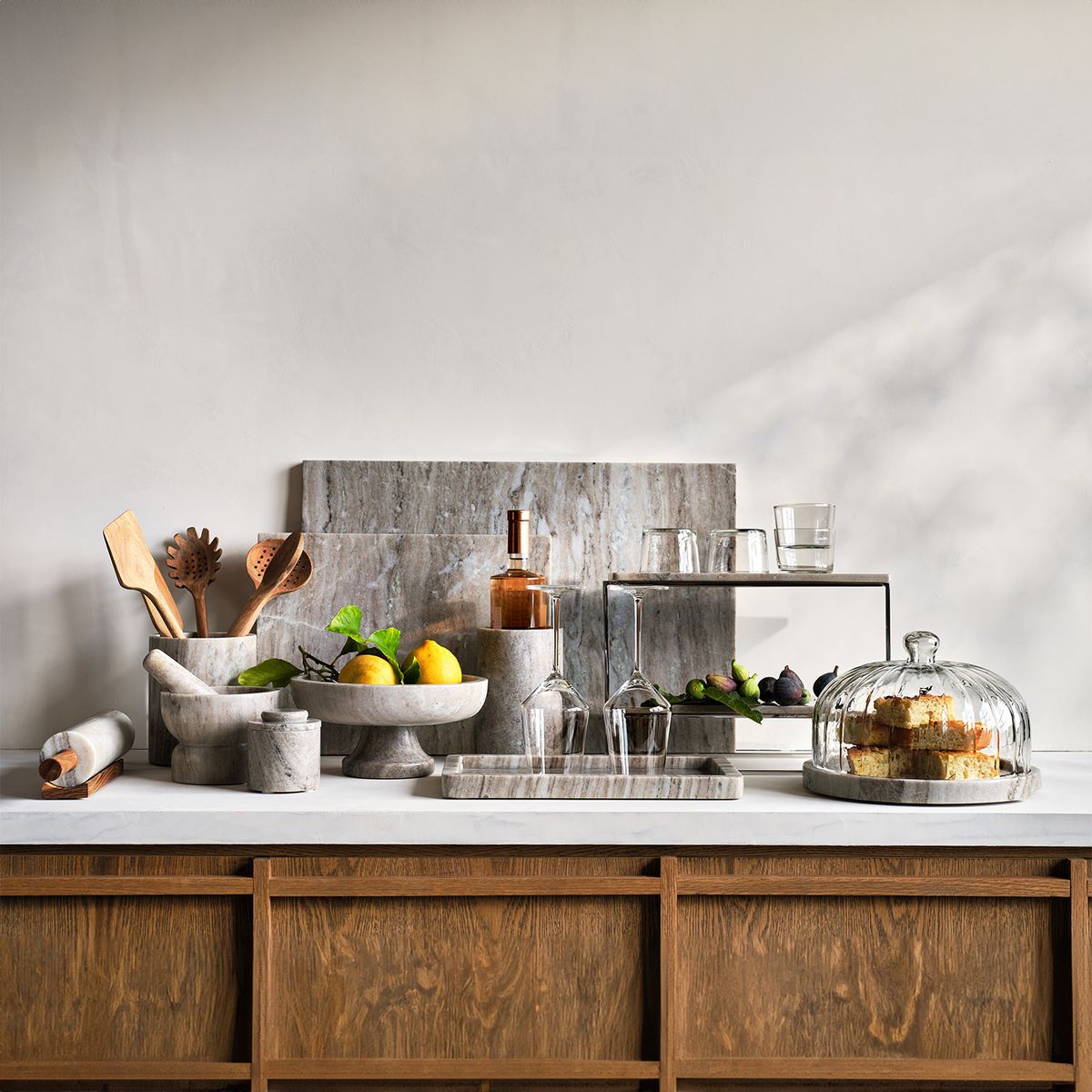 CRATE & BARREL - Portautensilios Tuscan Mármol Crate & Barrel