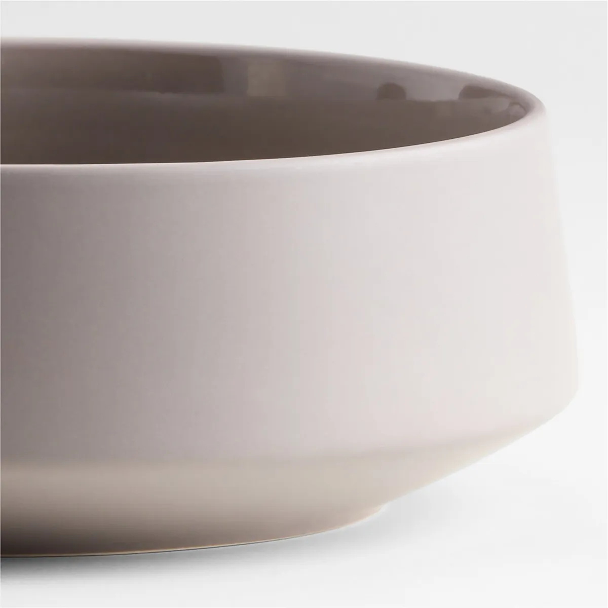 CRATE & BARREL - Bowl Tour Taupe Porcelana Crate & Barrel