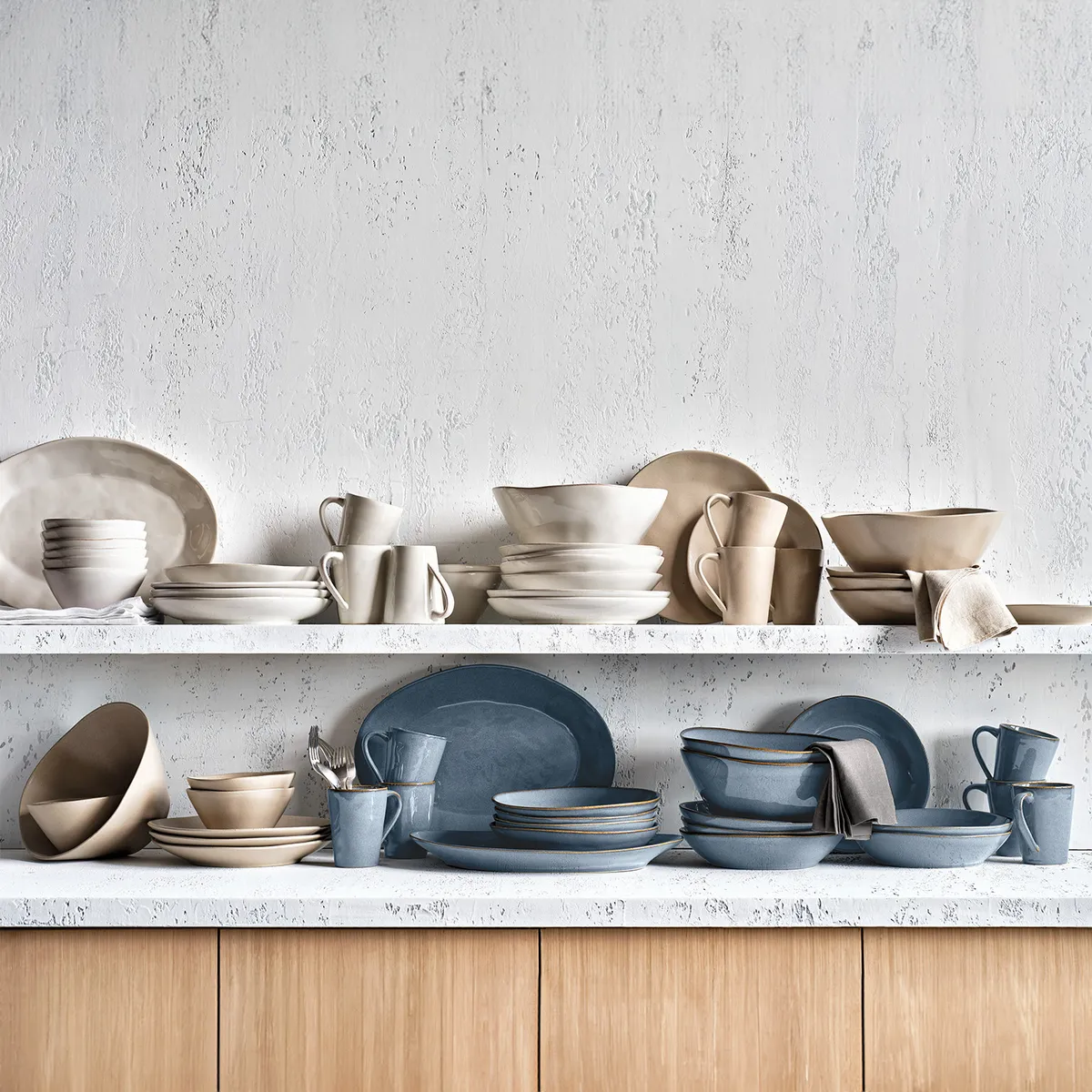 CRATE & BARREL - Plato De Fondo Marin Slate Crate & Barrel